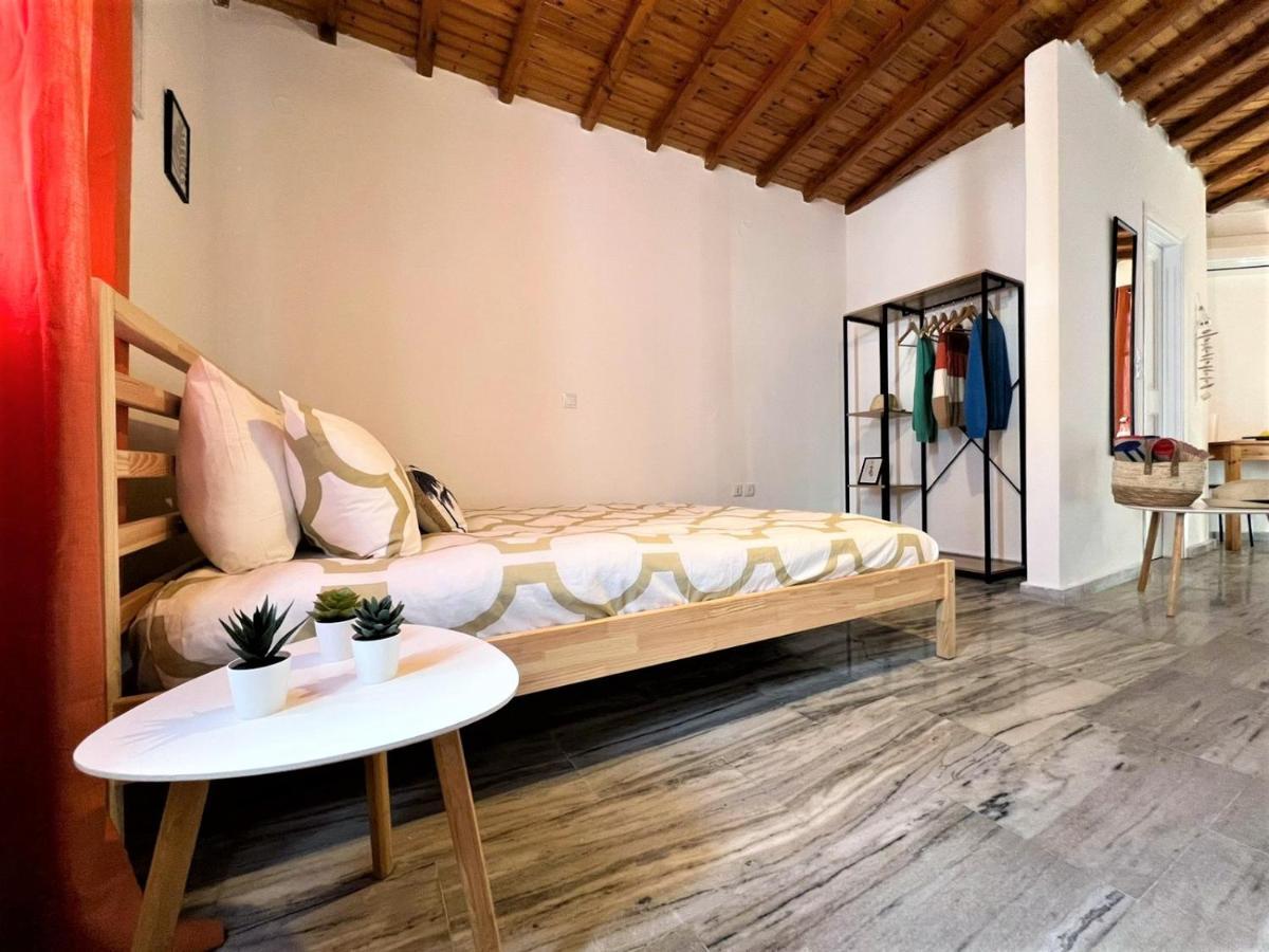 Beachside Studio Ornos Area Mykonos Town Exterior photo